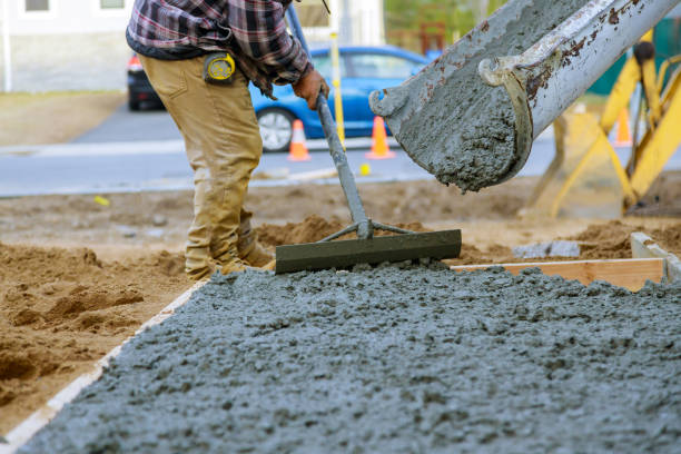 Best Residential Concrete Solutions in Gberts, IL